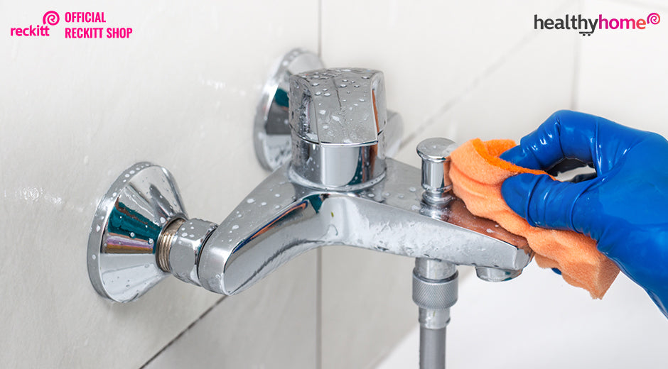 How to remove limescale in bathroom with Harpic